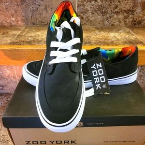 Zoo York skate shoes